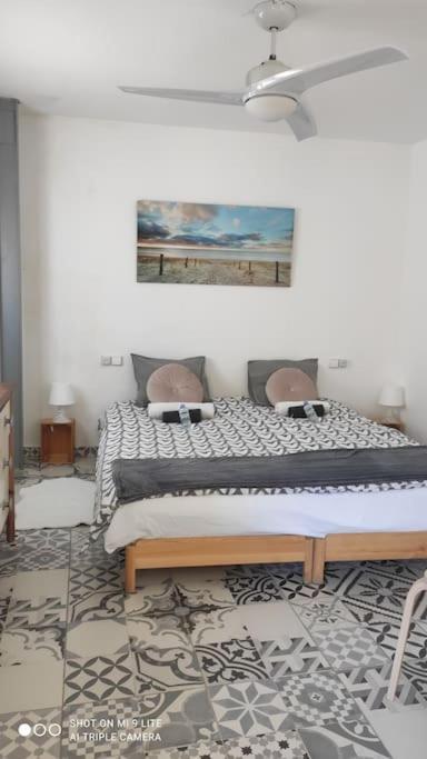 Precioso Con A/a En Ruzafa Con Terracita Privada Y Acceso A Un Jardin, 2-3 Personas * Valenza