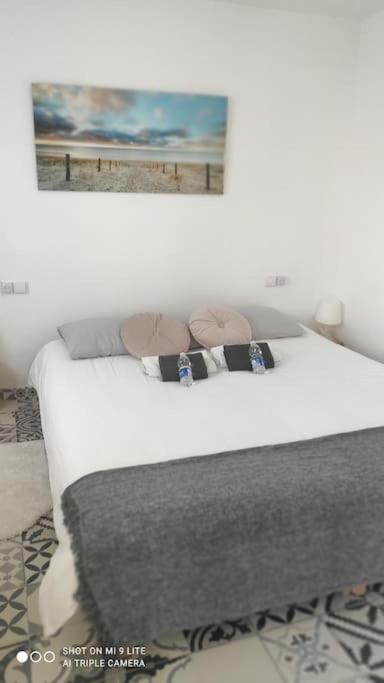 Precioso Con A/a En Ruzafa Con Terracita Privada Y Acceso A Un Jardin, 2-3 Personas Valenza
